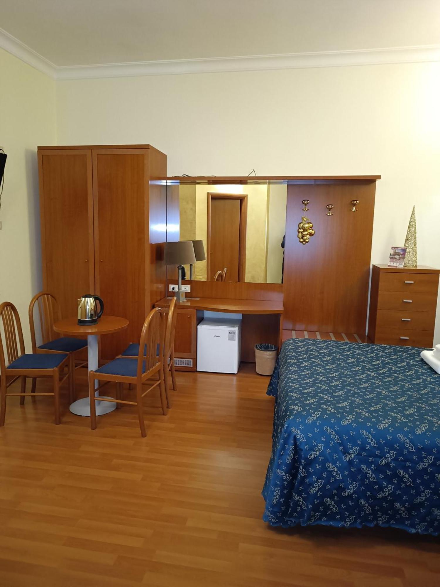 Opera Italian Suite Rzym Zewnętrze zdjęcie